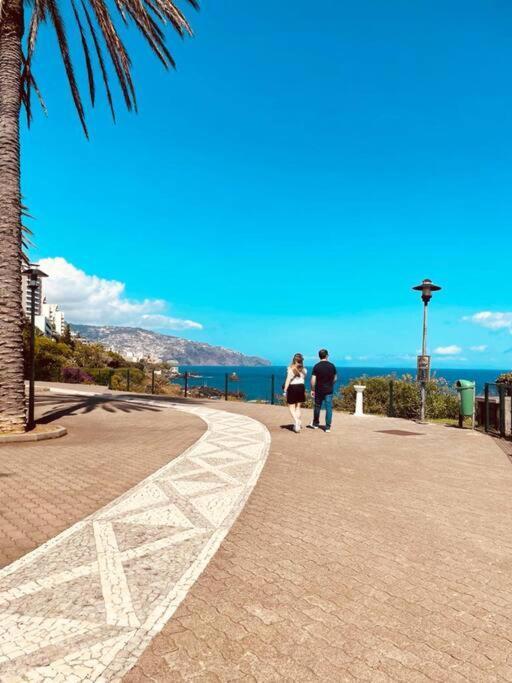 Seaview Apartment Walking To The Beach Funchal (Madeira) Exterior foto
